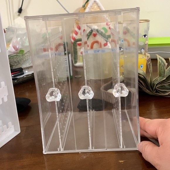 Earrings holders (2)‼️♥️🛍️ 💎 ♦️ - Picture 3 of 3